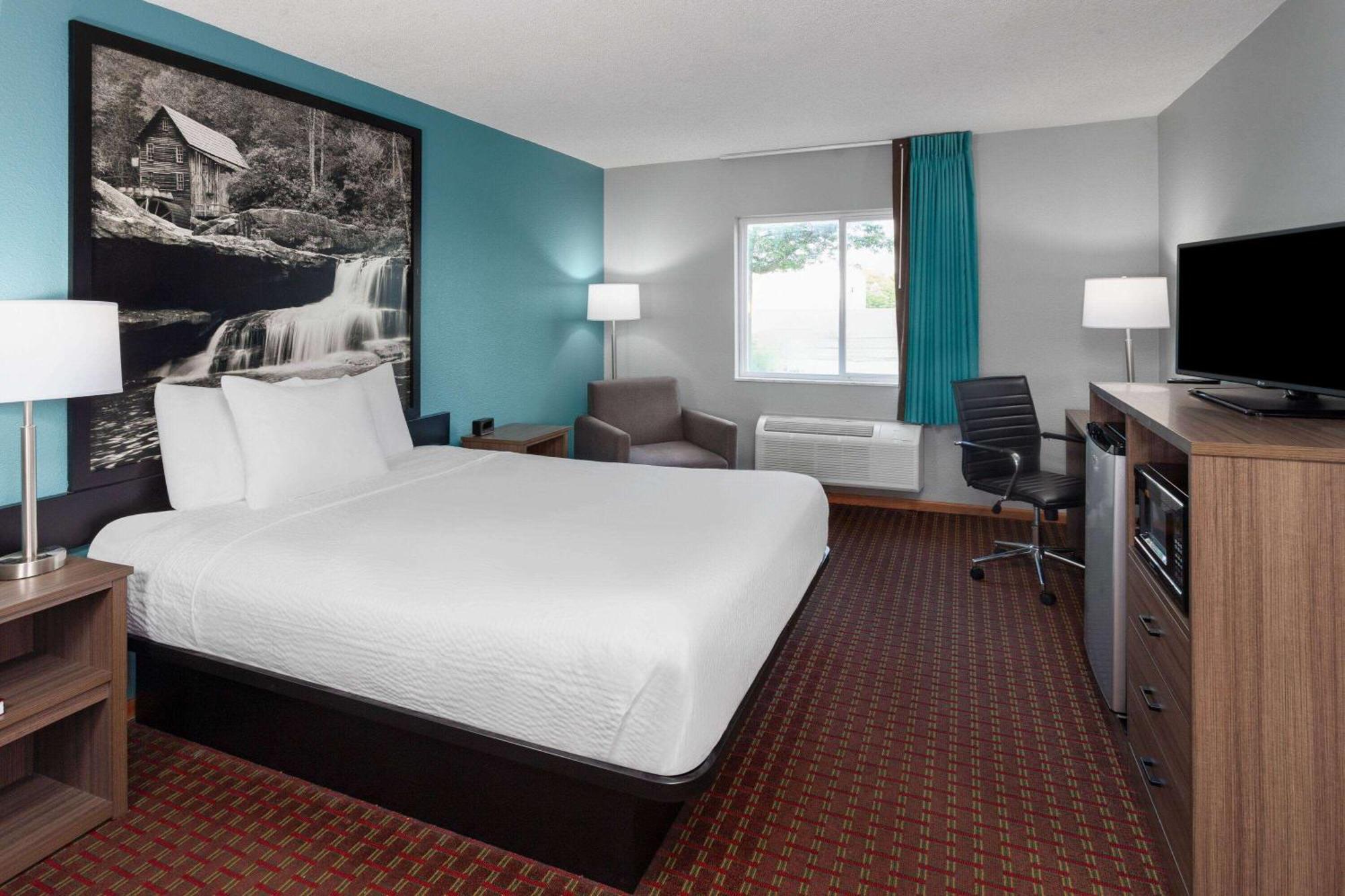 Super 8 By Wyndham Mchenry Fox Lake Area Extérieur photo